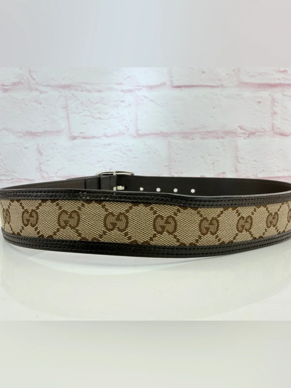 Gucci Mens Beige/Brown GG Canvas Belt with Silver Buckle 75/30